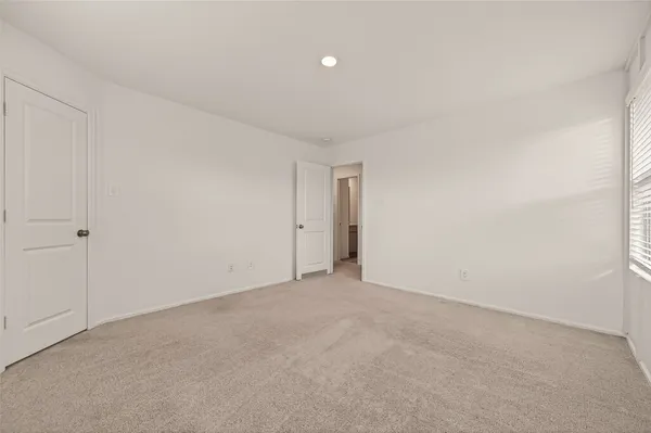 $2,150 | 1307 Vincente Court, Conroe, TX 77301