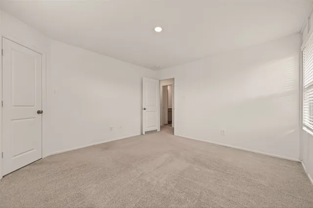 $2,300 | 1307 Vincente Court, Conroe, TX 77301