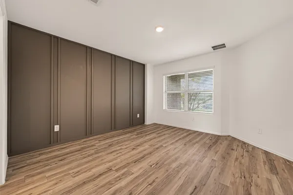 $2,150 | 1307 Vincente Court, Conroe, TX 77301