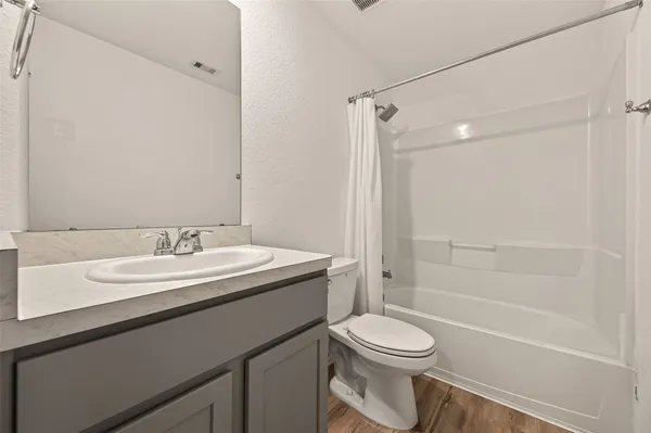 $2,150 | 1307 Vincente Court, Conroe, TX 77301