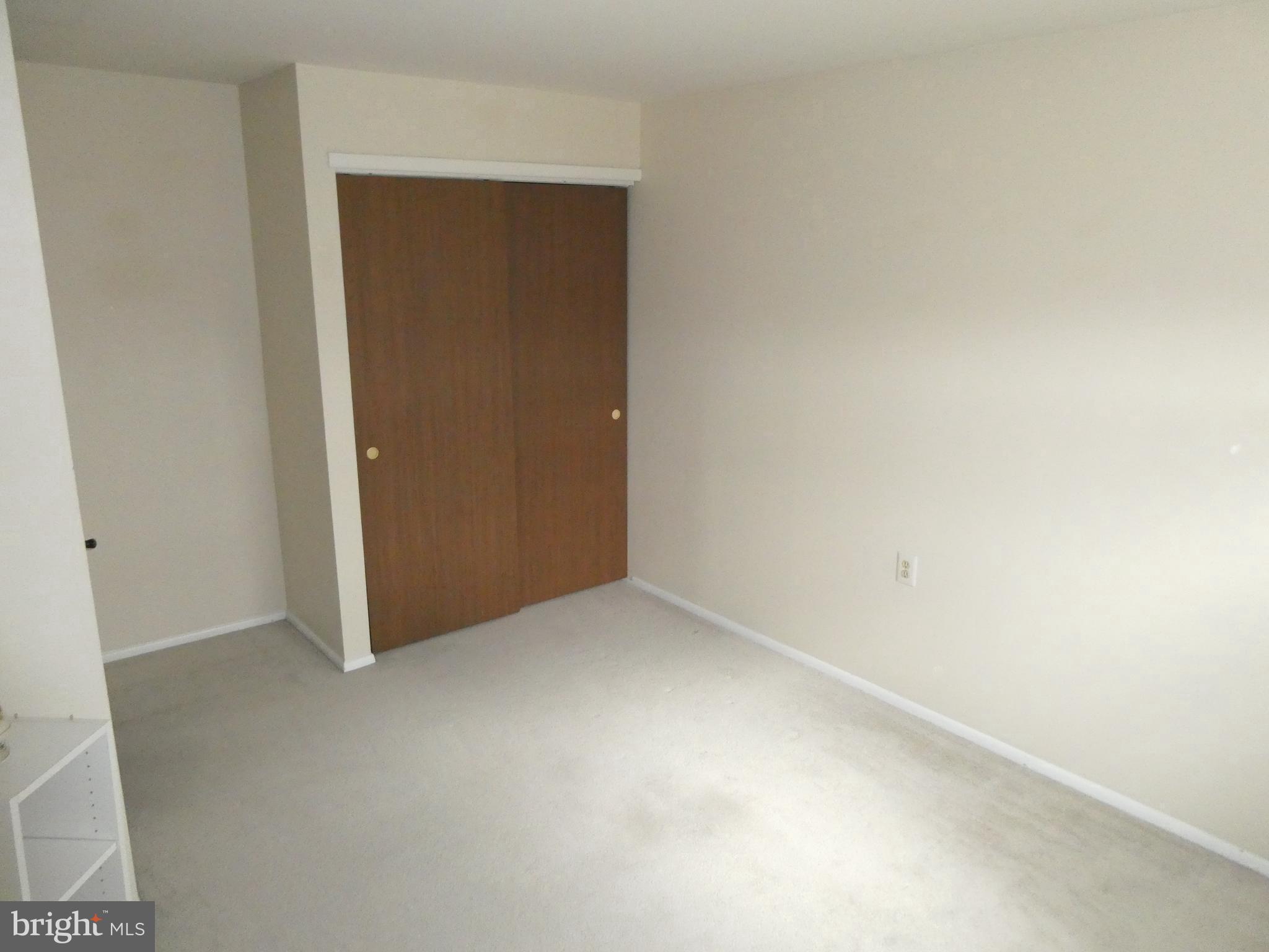 7061 Catalpa Road Frederick, MD 21703 - Photo 18 of 31 Neutral throughout