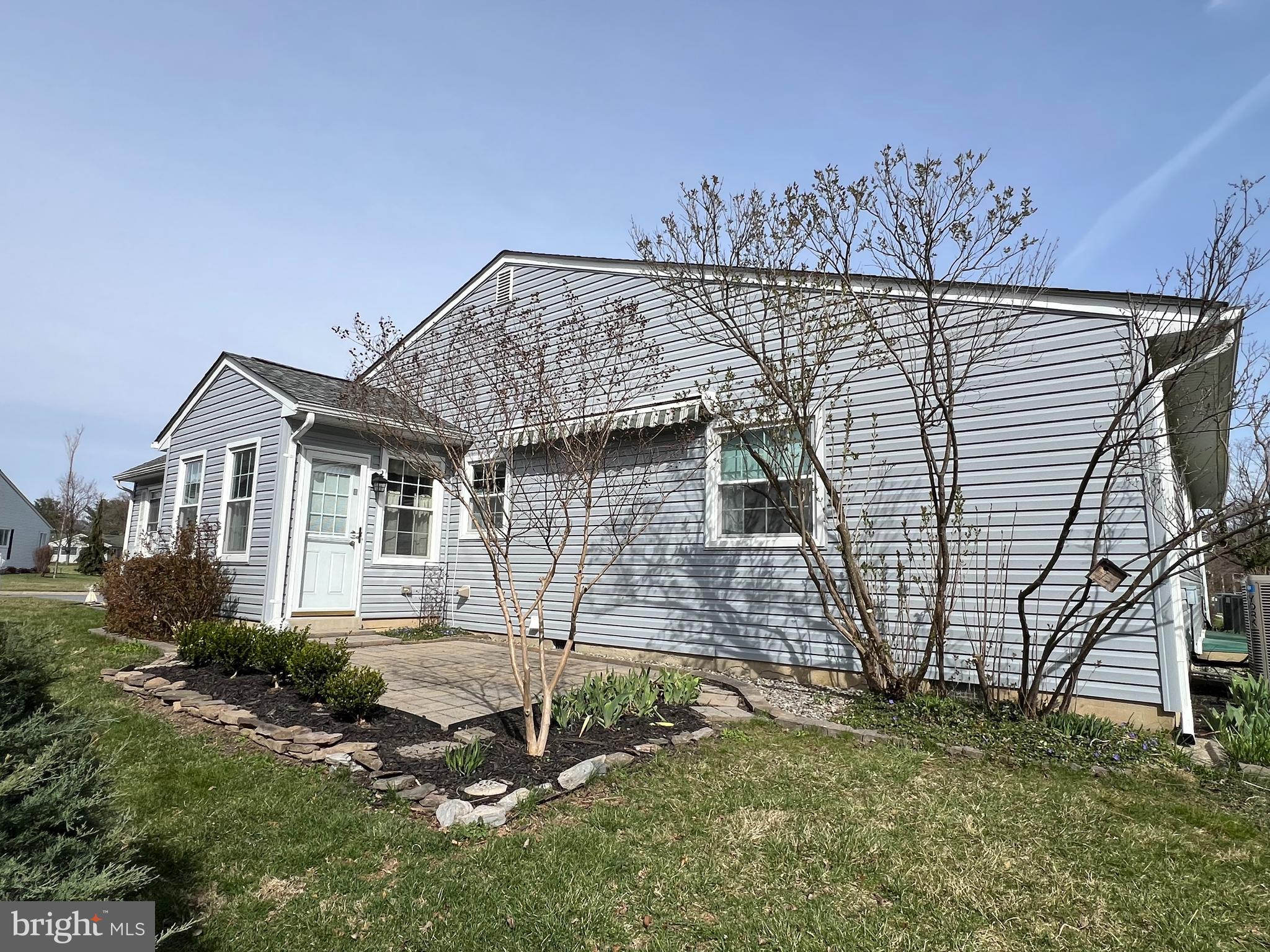 7061 Catalpa Road Frederick, MD 21703 - Photo 2 of 31 Landscaped patio area