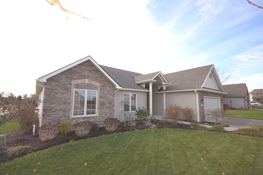 2026 Falcon Ridge Court Fort Wayne, IN 46845 - Photo 4 of 35
