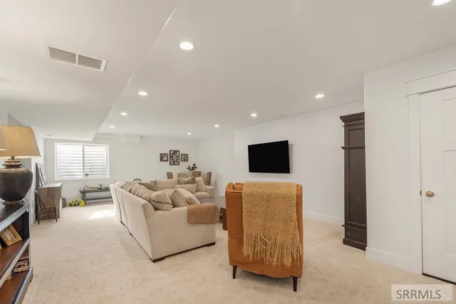 $788,000 | 1575 North 845 Street, Shelley, ID 83274