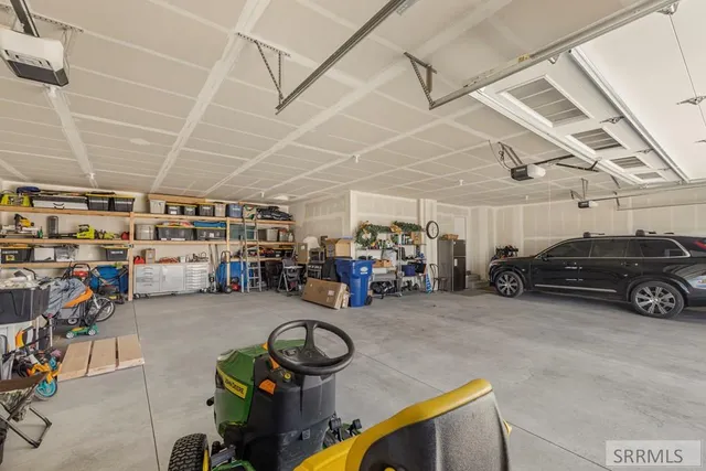 $788,000 | 1575 North 845 Street, Shelley, ID 83274