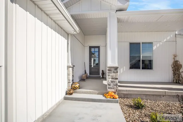 $788,000 | 1575 North 845 Street, Shelley, ID 83274