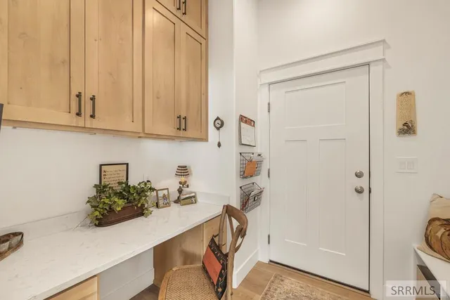 $788,000 | 1575 North 845 Street, Shelley, ID 83274