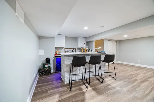 $655,000 | 320 Pochet Lane, Schaumburg, IL 60193