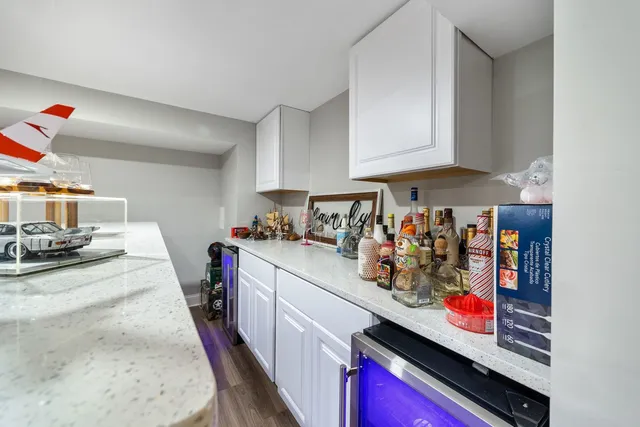 $655,000 | 320 Pochet Lane, Schaumburg, IL 60193