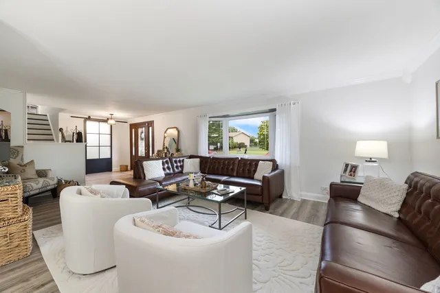 $655,000 | 320 Pochet Lane, Schaumburg, IL 60193