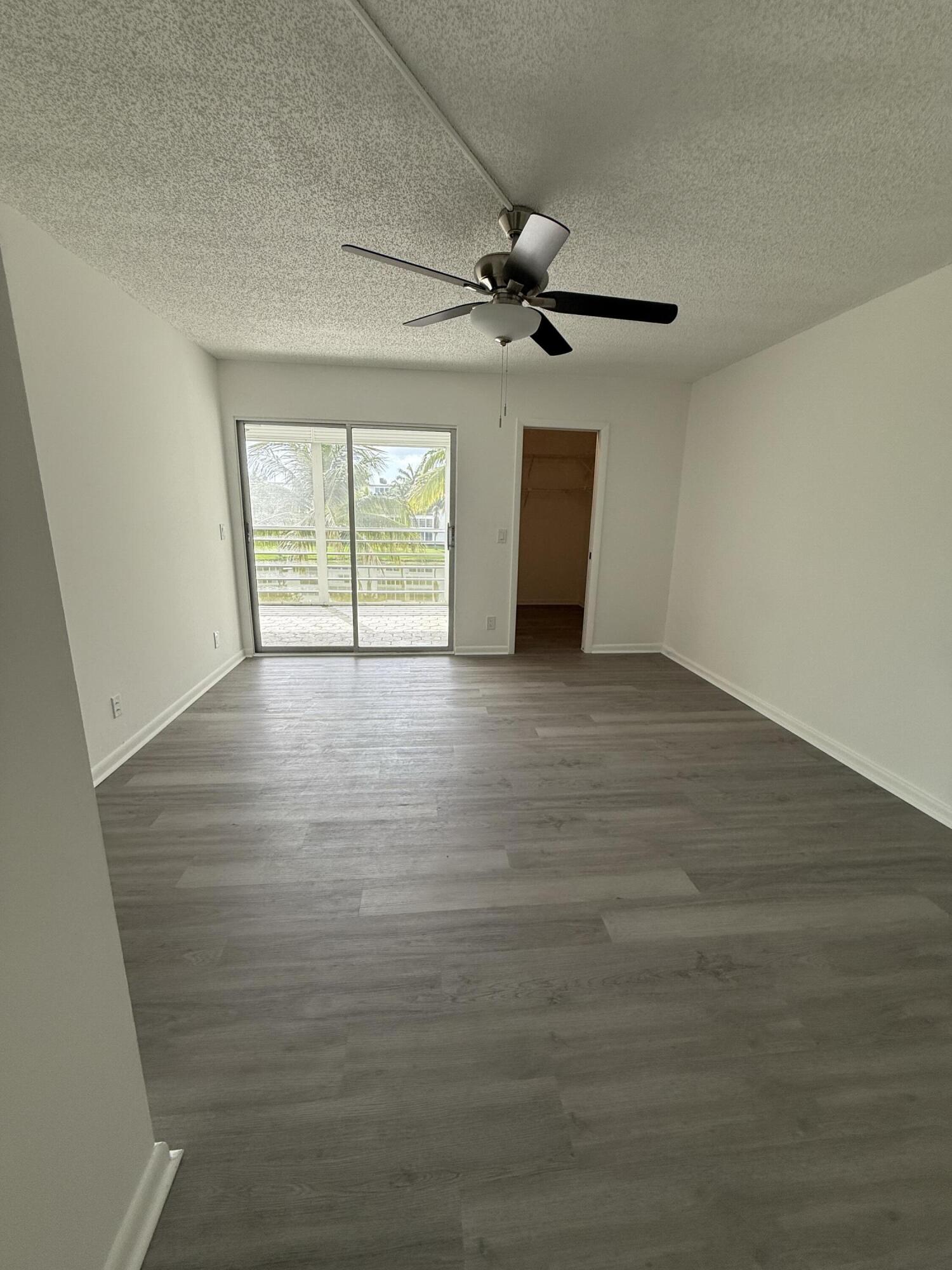 3089 Yarmouth East, Unit 3089 Boca Raton, FL 33434 - Photo 10 of 14 3089 002