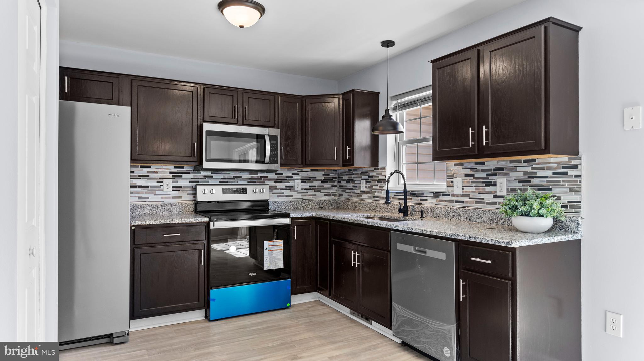 450 Fisher Drive York, PA 17404 - Photo 5 of 21