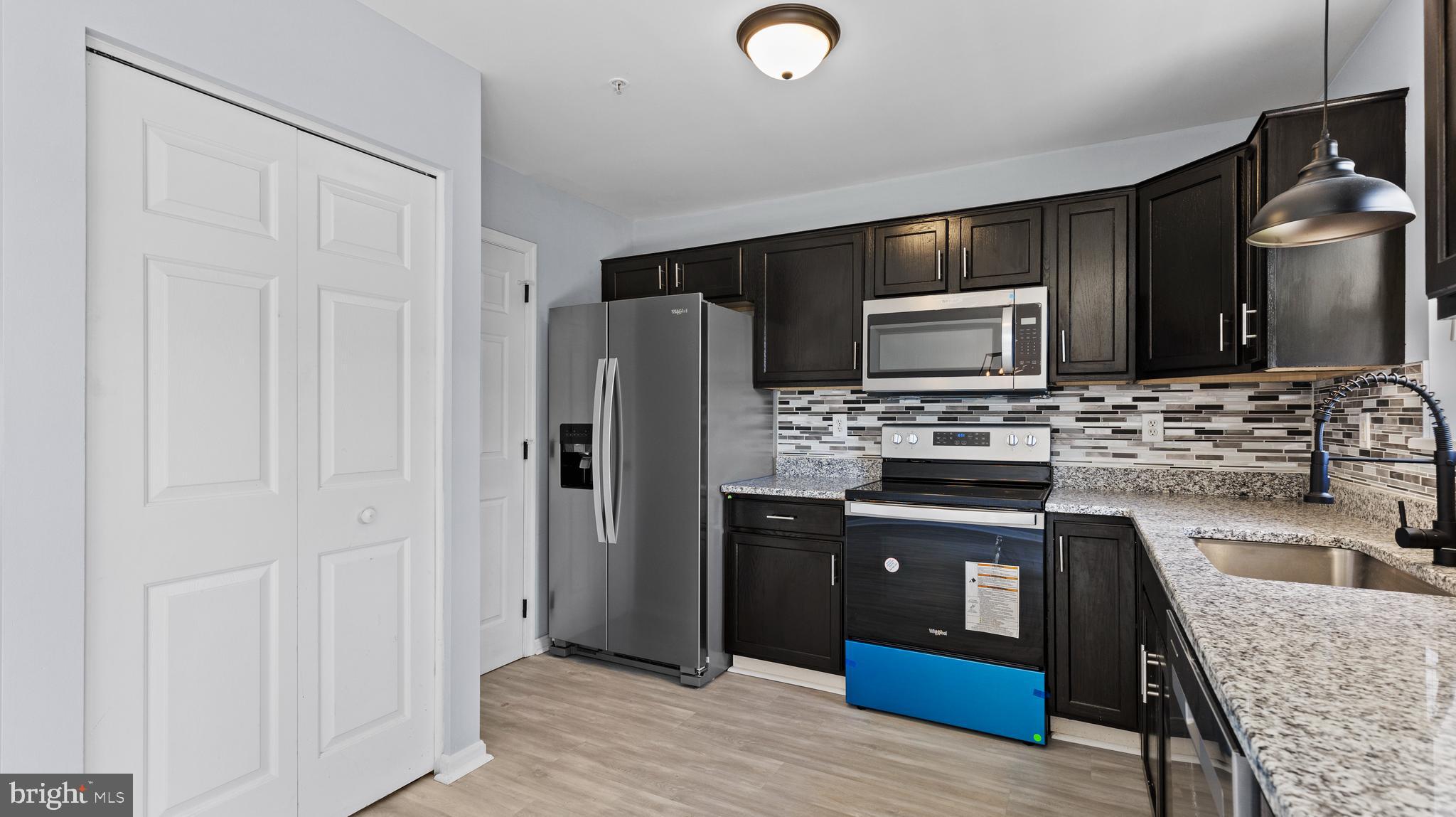 450 Fisher Drive York, PA 17404 - Photo 7 of 21