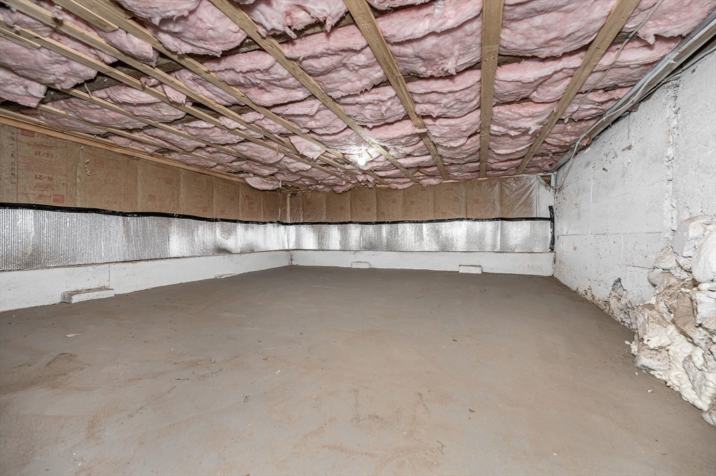 44 Mill Street Revere, MA 02151 - Photo 29 of 36 a view of a room