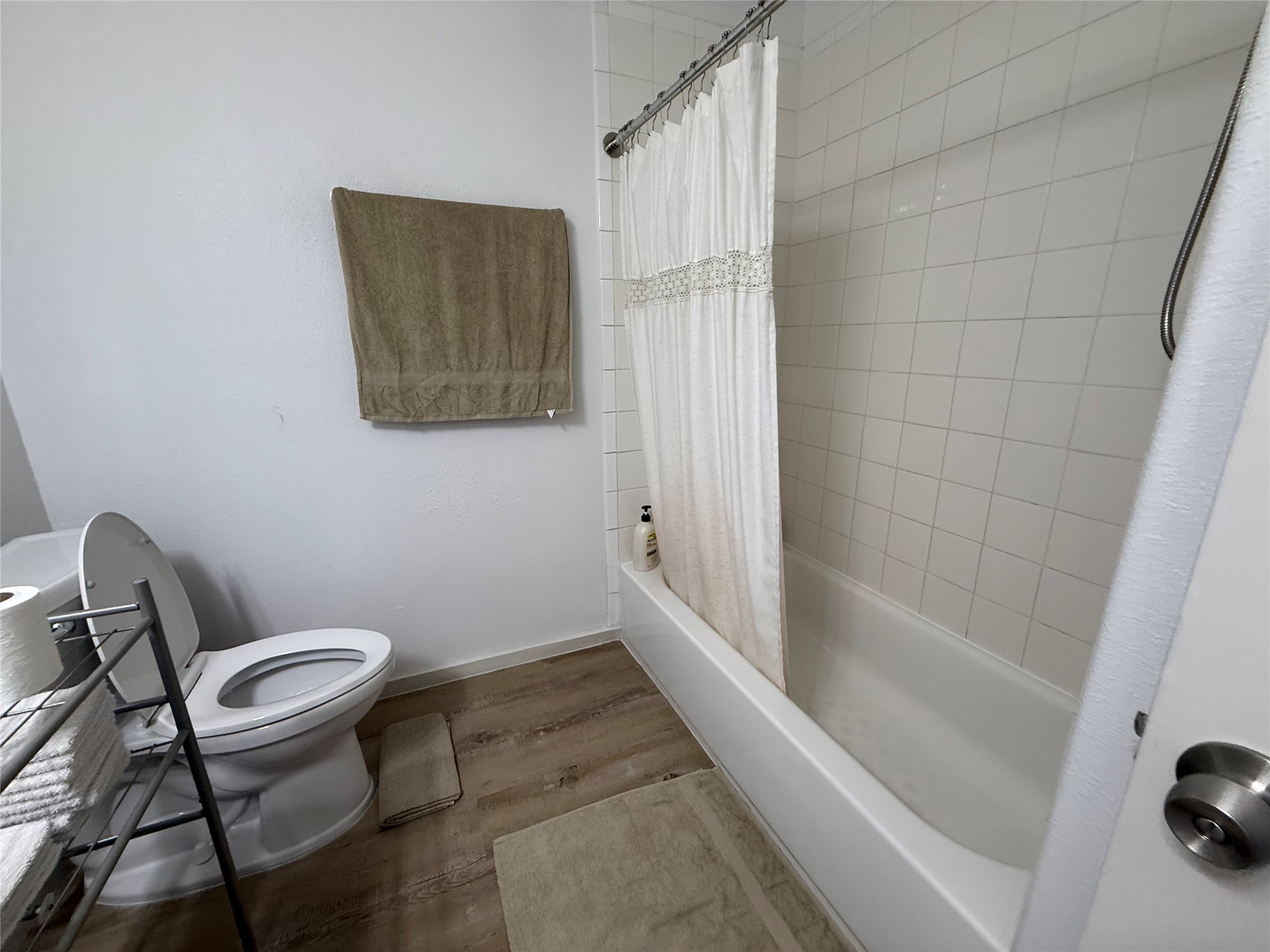 3114 Bolt Street Houston, TX 77051 - Photo 23 of 32 a bathroom with a sink and a toilet