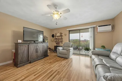 $299,000 | 395 Merrimack Street, Unit 42, Methuen, MA 01844