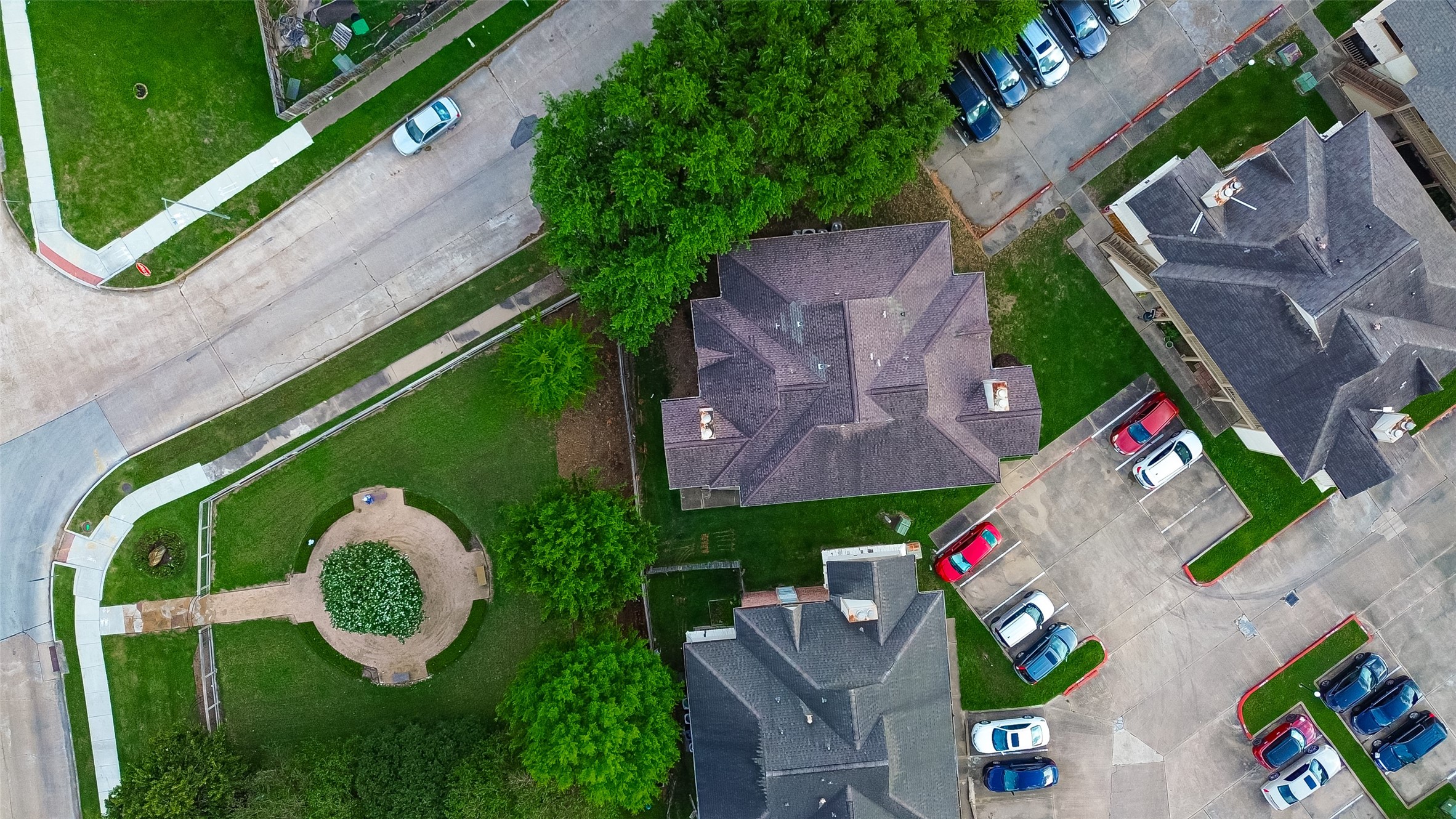 11500 Meadow Lane, Unit 4 Houston, TX 77477 - Photo 30 of 32 an aerial view of a house