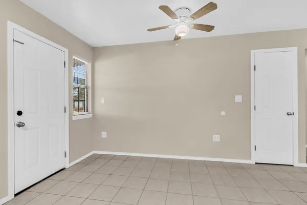 $185,000 | 14236 East Ravine Run, Willis, TX 77318