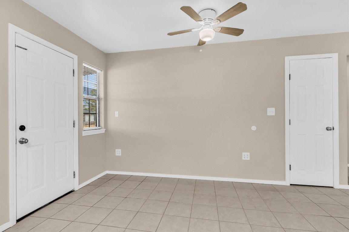 14236 East Ravine Run Willis, TX 77318 - Photo 16 of 34