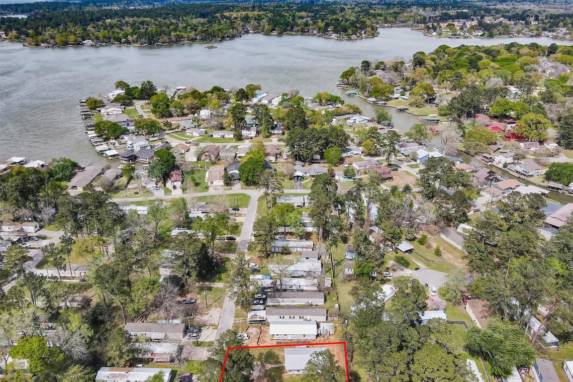 14236 East Ravine Run Willis, TX 77318 - Photo 32 of 34