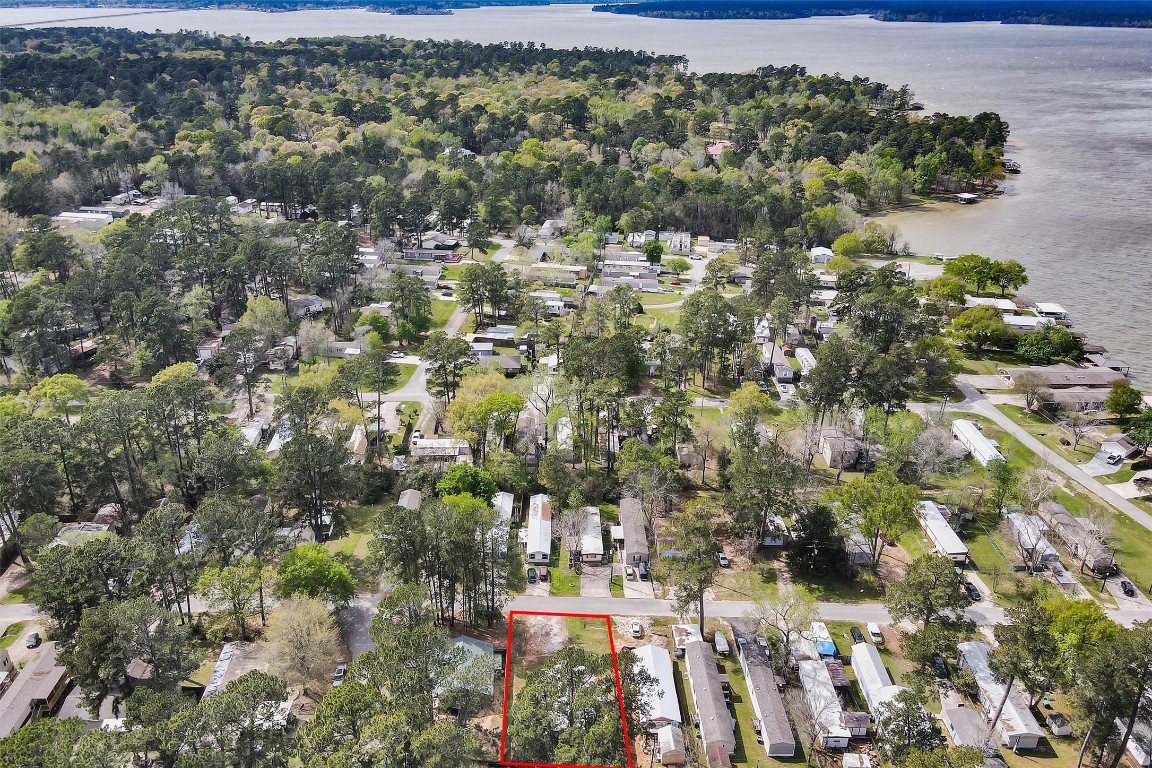 14236 East Ravine Run Willis, TX 77318 - Photo 33 of 34