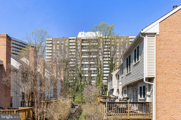 $649,777 | 329 South Pickett Street, Alexandria, VA 22304