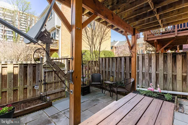 $649,777 | 329 South Pickett Street, Alexandria, VA 22304