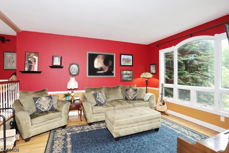 121 Magee Road Ringwood, NJ 07456 - Photo 7 of 36