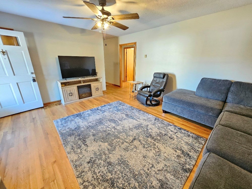 8022 Pipers Gap Road Galax, VA 24333 - Photo 8 of 28 Gallery Image 8