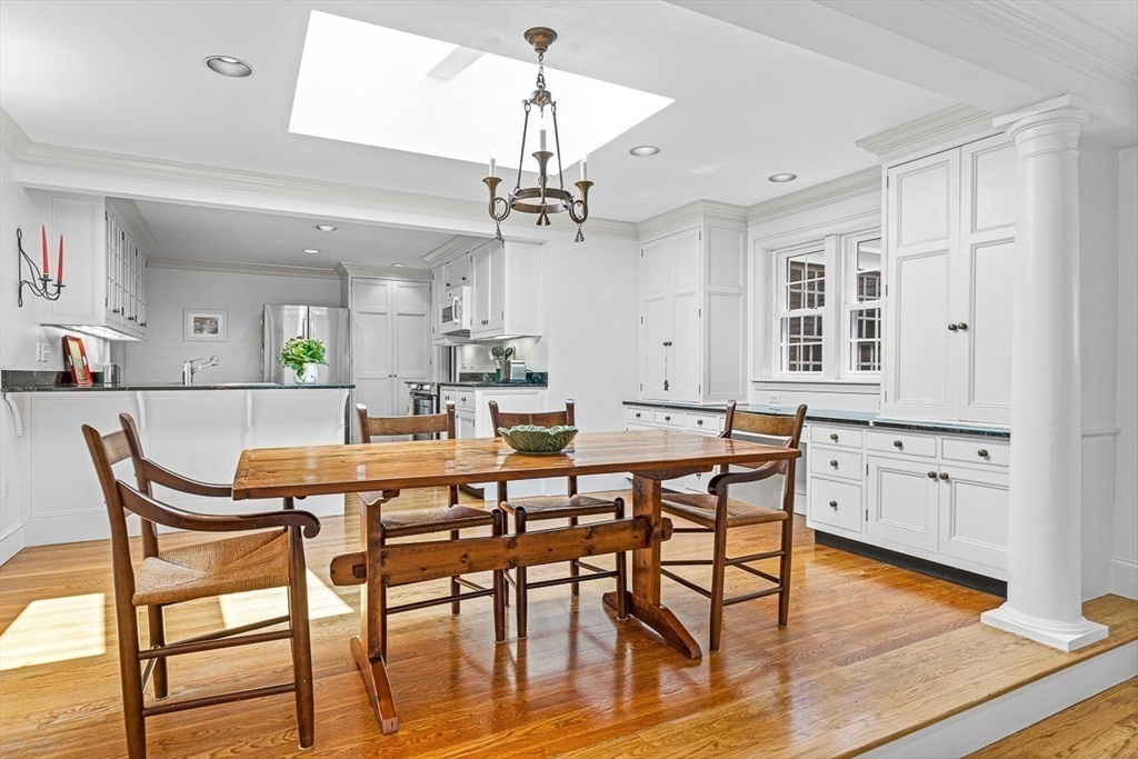 56 Woodcliff Road Wellesley, MA 02481 - Photo 10 of 24