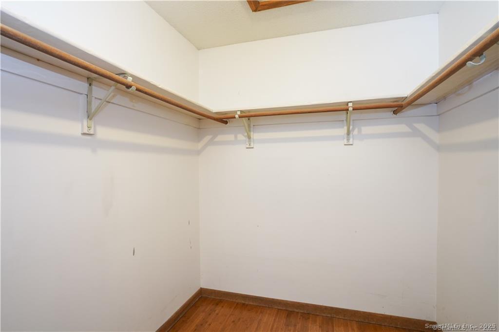 9 Red Stone Way, Unit 9 Farmington, CT 06032 - Photo 10 of 17 a view of small space