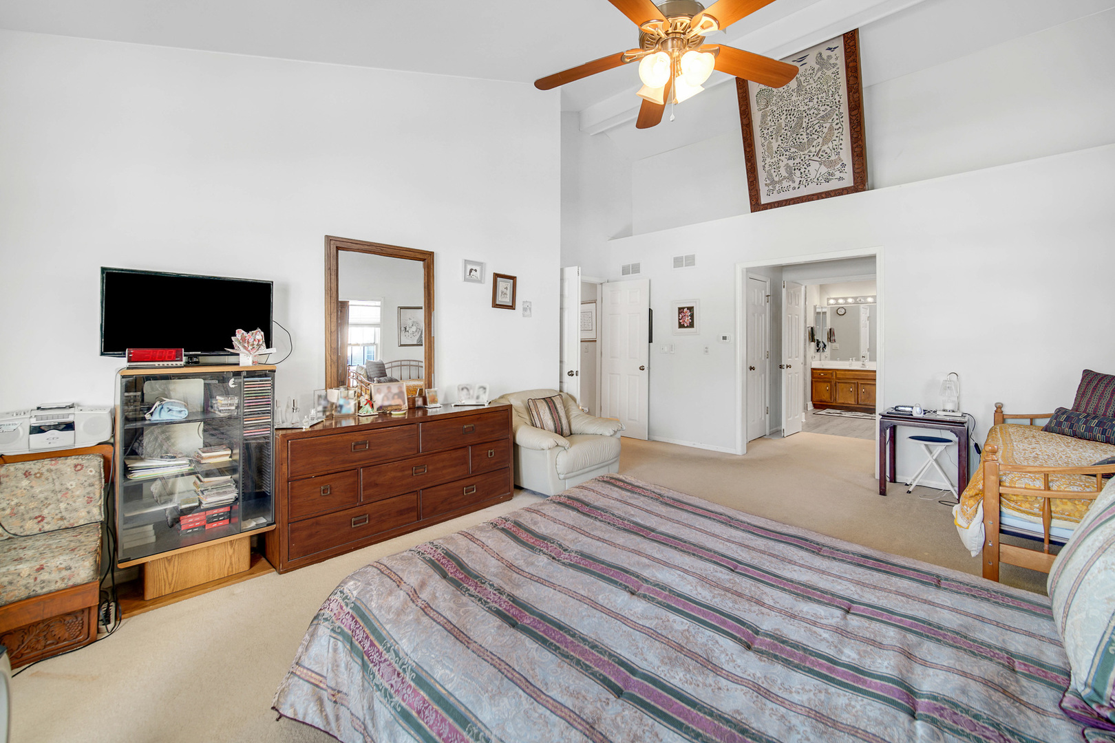 157 Burleigh Lane Inverness, IL 60067 - Photo 18 of 38 Gallery Image 18