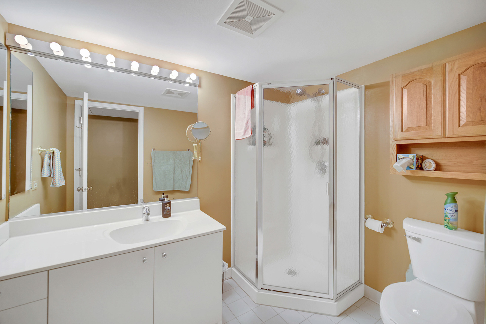 157 Burleigh Lane Inverness, IL 60067 - Photo 31 of 38 Gallery Image 31