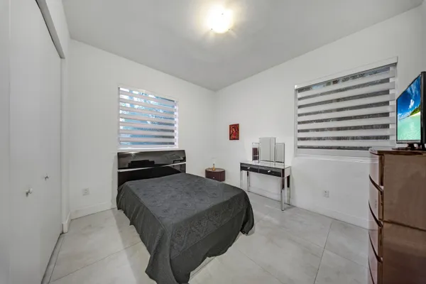 $7,500 | 10081 Northwest 75th Terrace, Doral, FL 33178