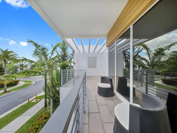 $7,500 | 10081 Northwest 75th Terrace, Doral, FL 33178