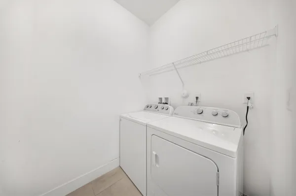 $7,500 | 10081 Northwest 75th Terrace, Doral, FL 33178