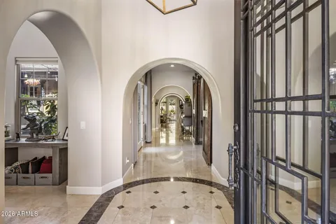 $1,895,000 | 9488 East Canyon View Road, Scottsdale, AZ 85255