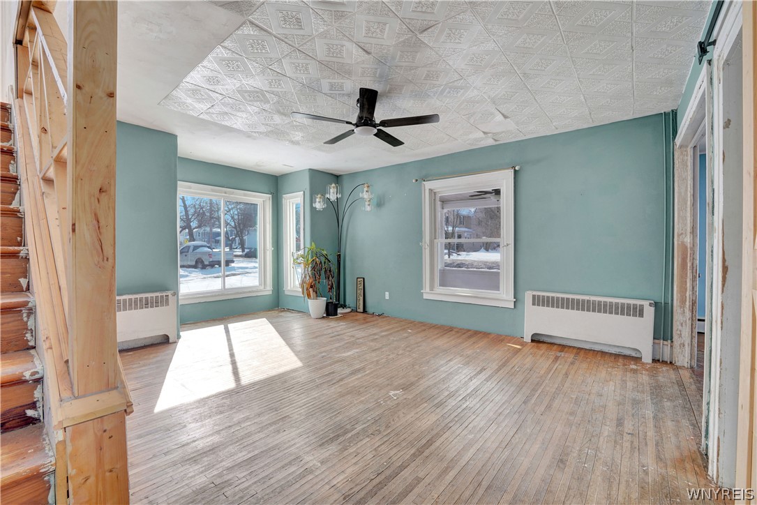 72 North Center Street Perry, NY 14530 - Photo 14 of 46 The Plants, Lamp, and sign in Livingroom can stay