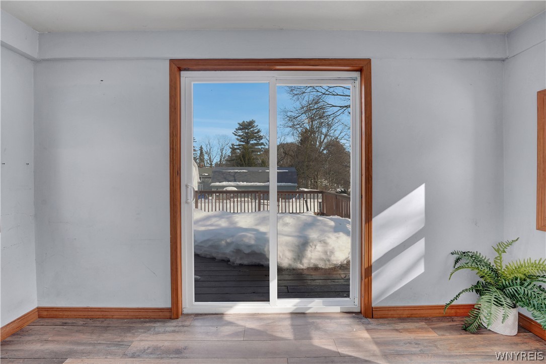 72 North Center Street Perry, NY 14530 - Photo 20 of 46 ntry way/ additional storage area off kitchen that