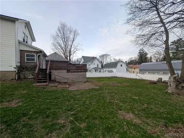 $100,000 | 72 North Center Street, Perry, NY 14530