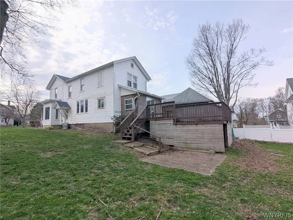 $100,000 | 72 North Center Street, Perry, NY 14530