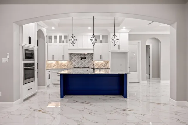 $852,000 | 19601 Desna Drive, Porter, TX 77365