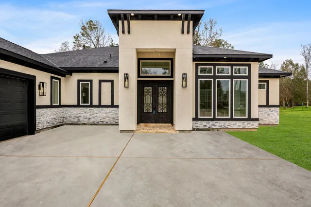 $852,000 | 19601 Desna Drive, Porter, TX 77365