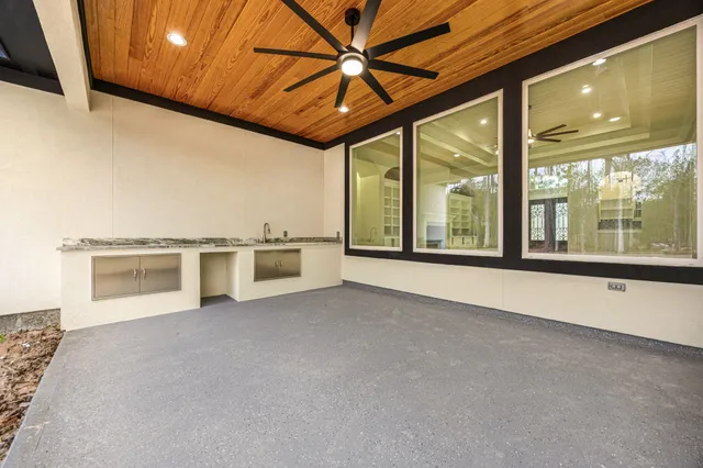 $852,000 | 19601 Desna Drive, Porter, TX 77365