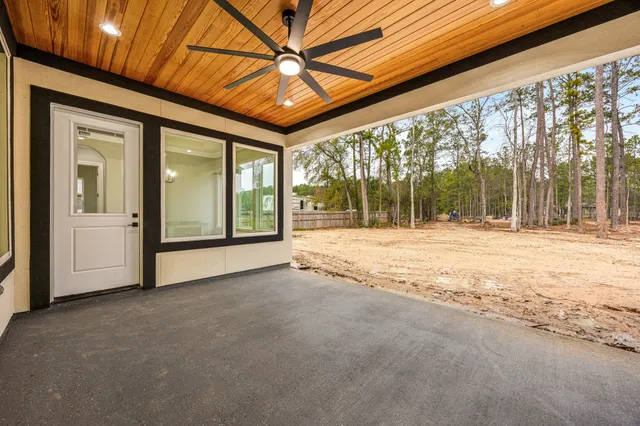 $852,000 | 19601 Desna Drive, Porter, TX 77365