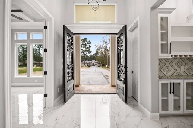 $852,000 | 19601 Desna Drive, Porter, TX 77365