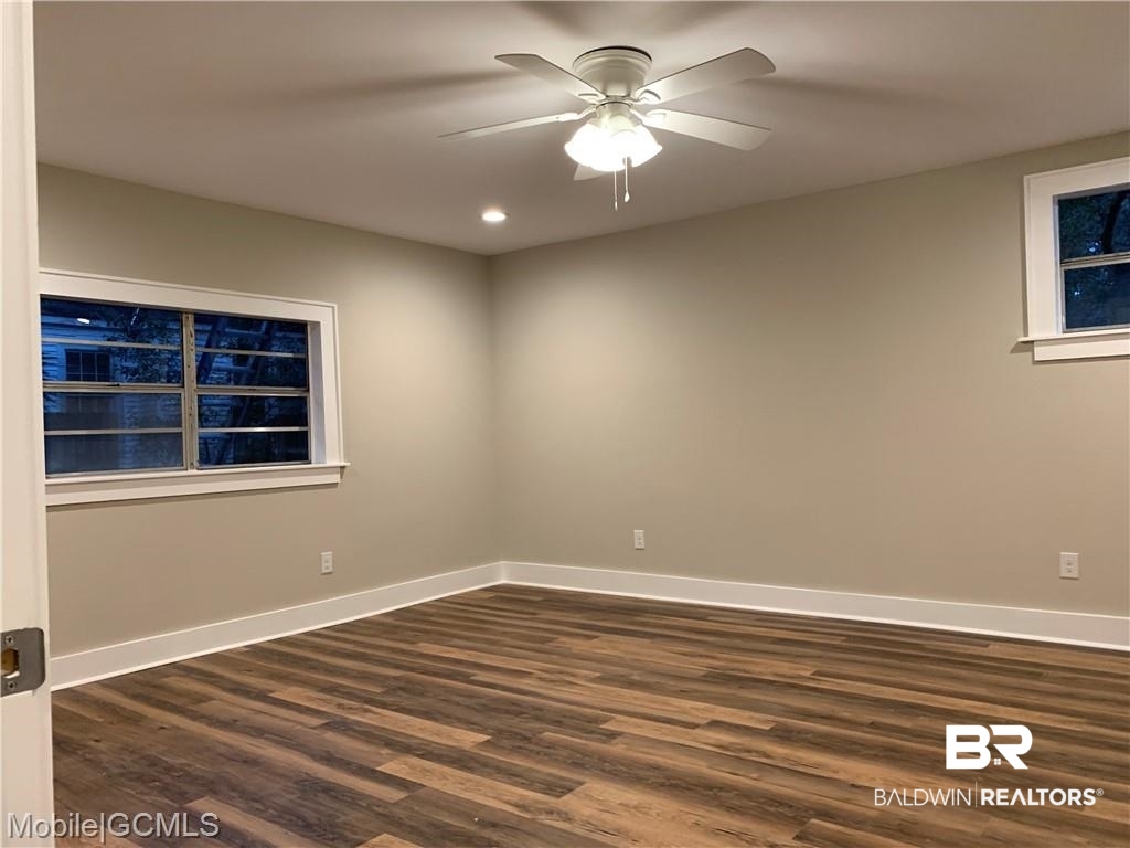 107 Macy Place Mobile, AL 36604 - Photo 10 of 22