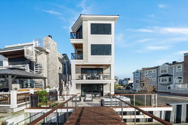 a view of a building with sitting area