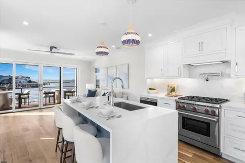 $4,450,000 | 233 West 17th Street, Ocean City, NJ 08226