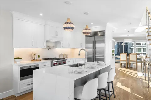 $4,450,000 | 233 West 17th Street, Ocean City, NJ 08226